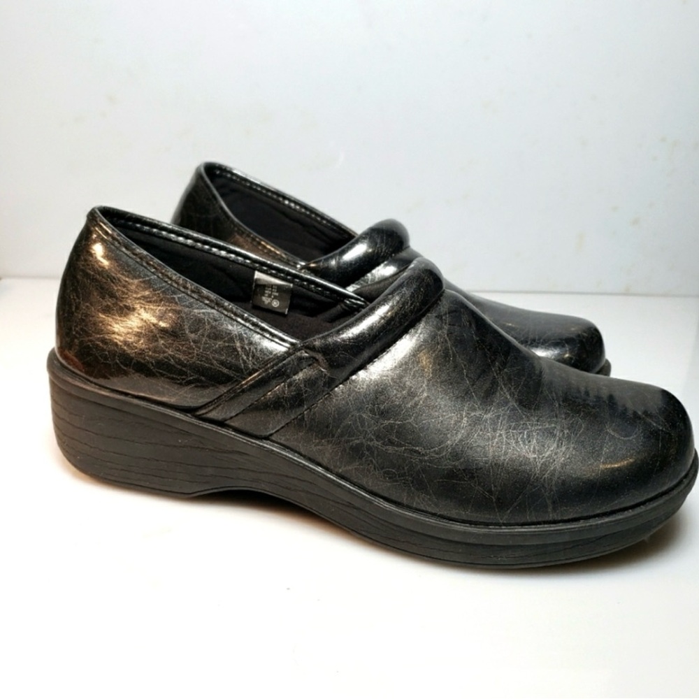 Safe T Step S 9 Women's Black Slip-On Shoes